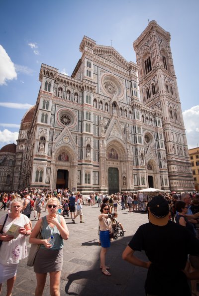 Visting Florence and Sienna | Lens: 15-30mm (1/200s, f8, ISO100)